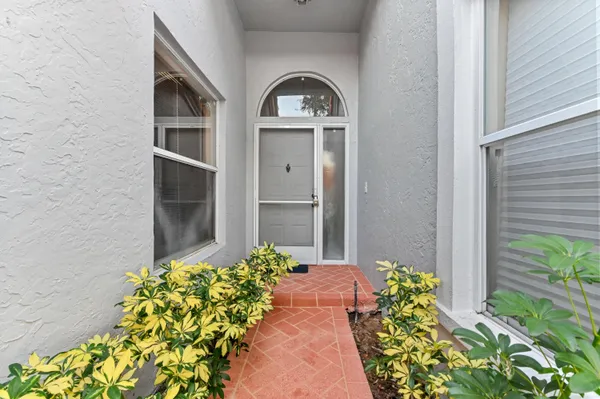 $3,000 | 7192 Summer Tree Drive, Boynton Beach, FL 33437