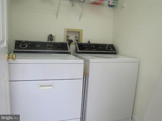 2701 Courthouse Oaks Road Vienna, VA 22181 - Photo 20 of 24 Laundry Area 1