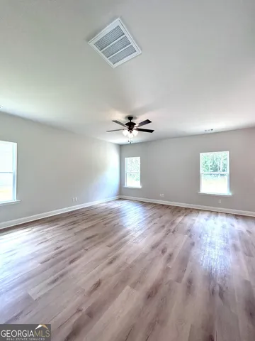 $2,400 | 281 West E Smith Road, Pembroke, GA 31321