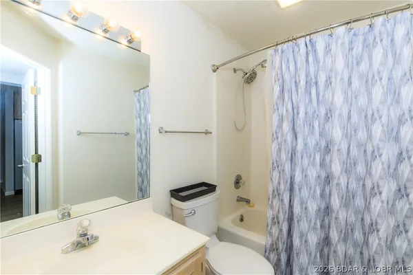 $350,000 | 601 Park Pl Drive, Unit 1A, Kaiser, MO 65047