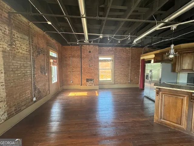 $1,350 | 2 North East Main Street, Hampton, GA 30228