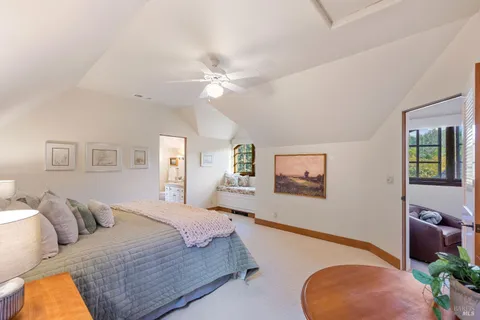 $1,795,000 | 1105 White Oak Drive, Santa Rosa, CA 95409