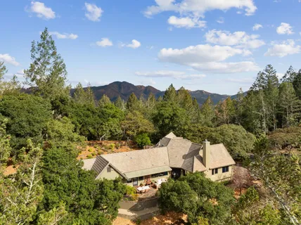 $1,795,000 | 1105 White Oak Drive, Santa Rosa, CA 95409