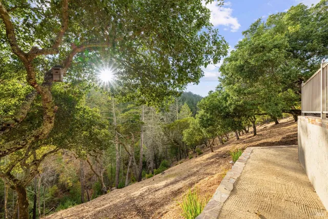 $1,795,000 | 1105 White Oak Drive, Santa Rosa, CA 95409