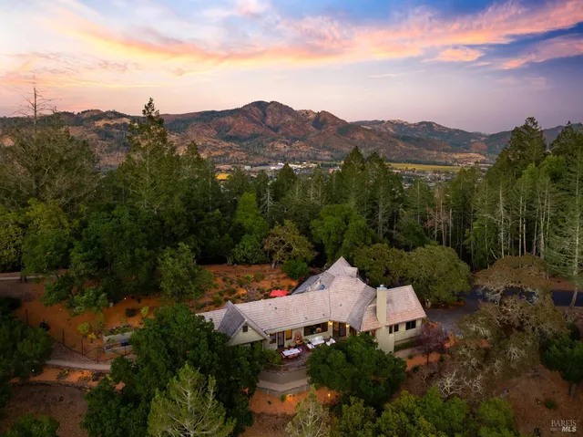 $1,795,000 | 1105 White Oak Drive, Santa Rosa, CA 95409