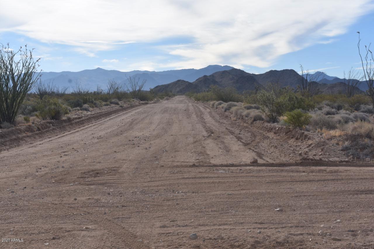 3495 South Lone Ranger Road, Unit 3495 Yucca, AZ 86438 - Photo 11 of 15 Lone Ranger Rd - 11