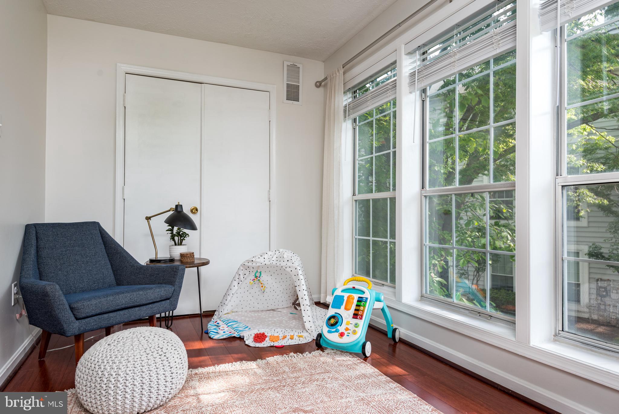 10065 Oakton Terrace Road, Unit 10065 Oakton, VA 22124 - Photo 18 of 35