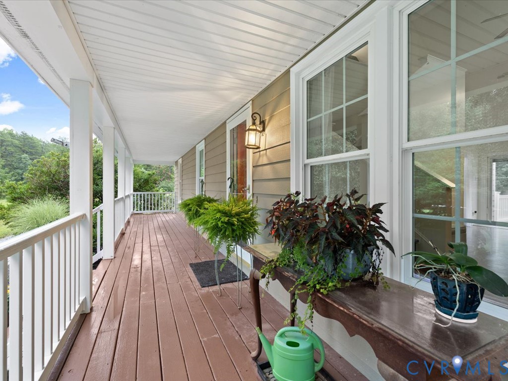 3695 Three Chopt Road Gum Spring, VA 23065 - Photo 7 of 55 Deck