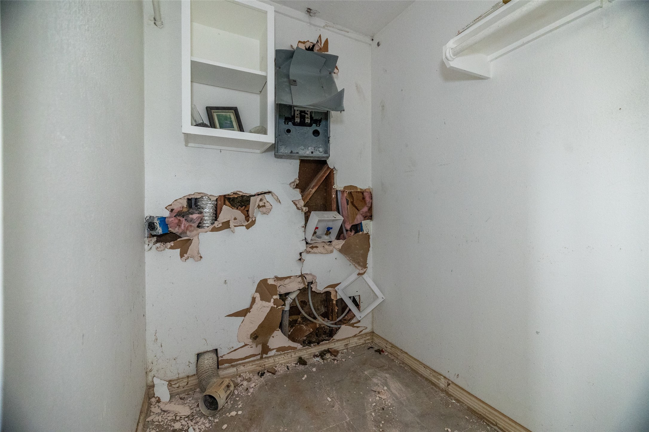 86 County Road 319 Cleveland, TX 77327 - Photo 15 of 24