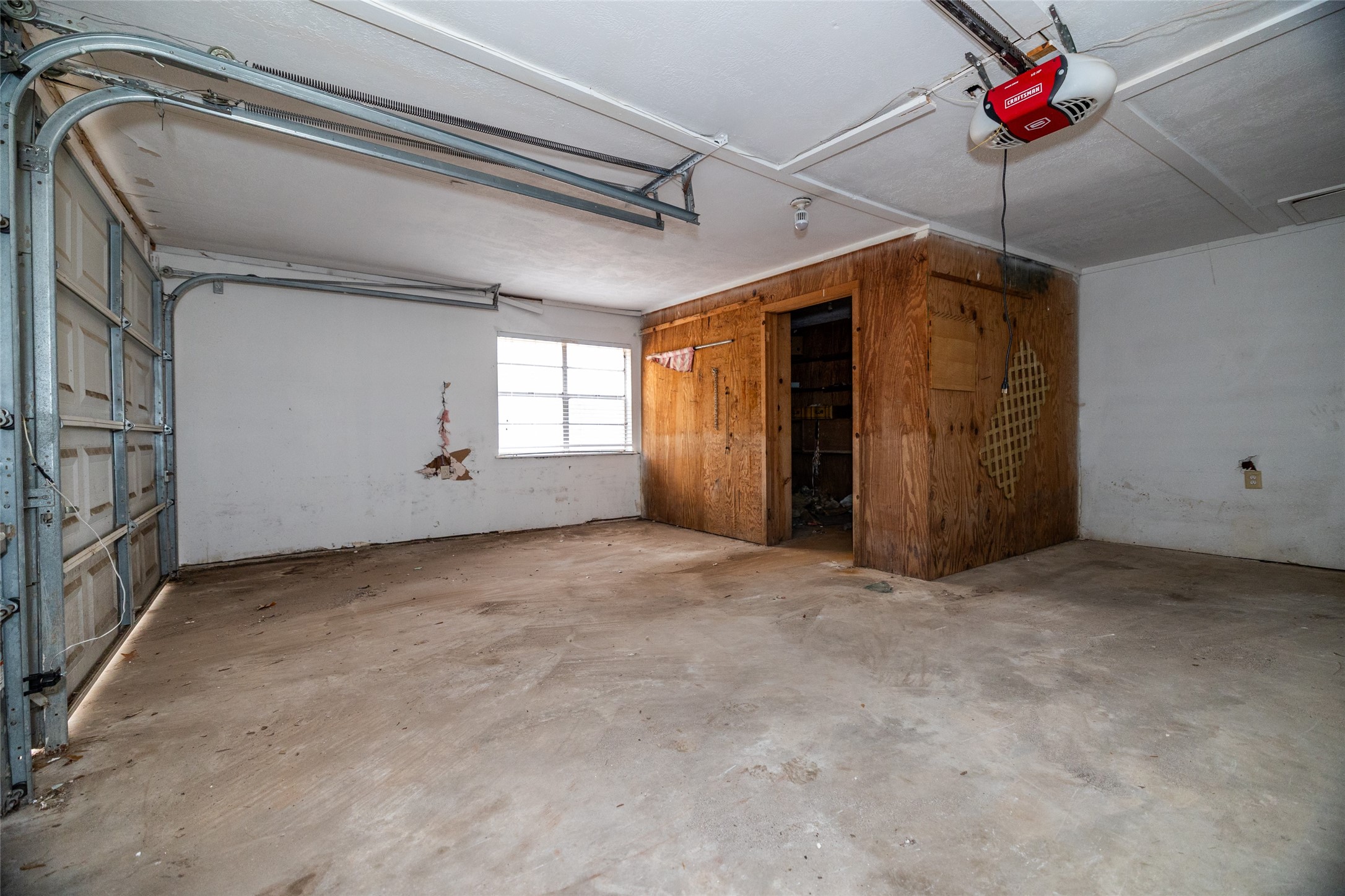 86 County Road 319 Cleveland, TX 77327 - Photo 23 of 24