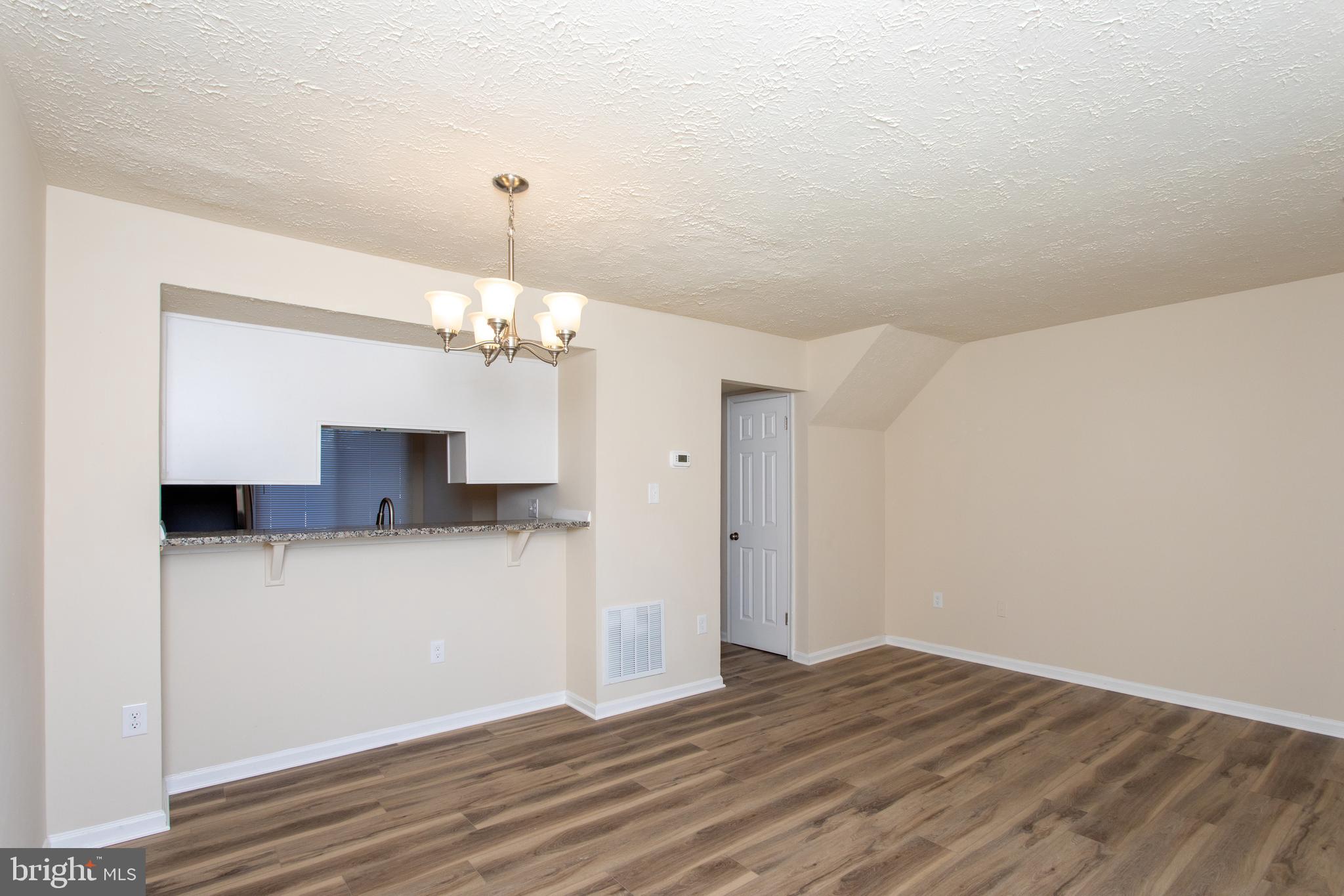 3147 Heath Cote Road Waldorf, MD 20602 - Photo 9 of 33 Pass Thru from kitchen