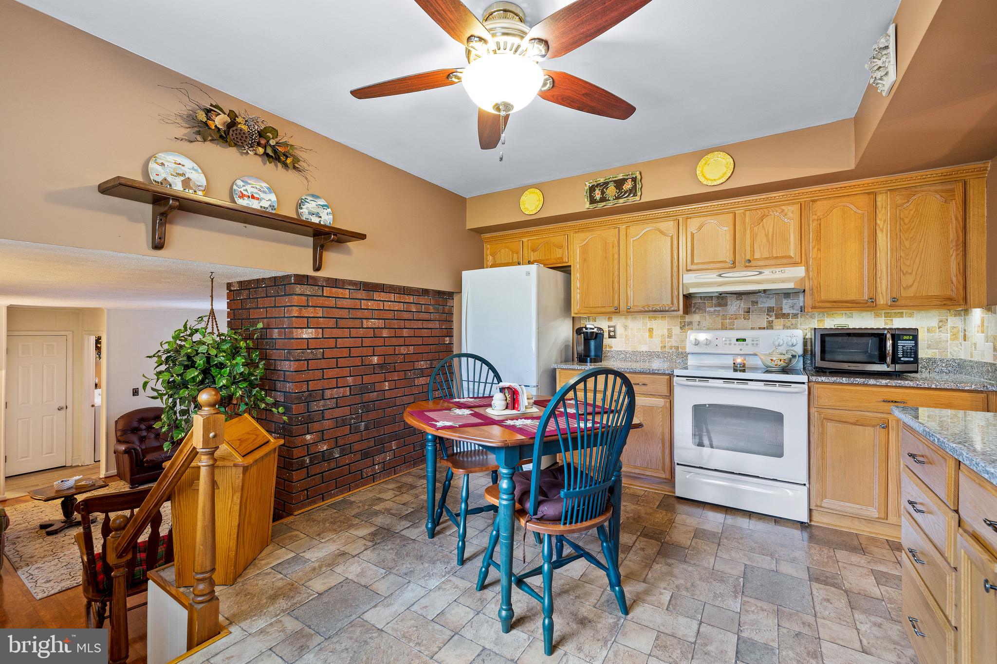 1215 Peachtree Road Fallston, MD 21047 - Photo 11 of 27