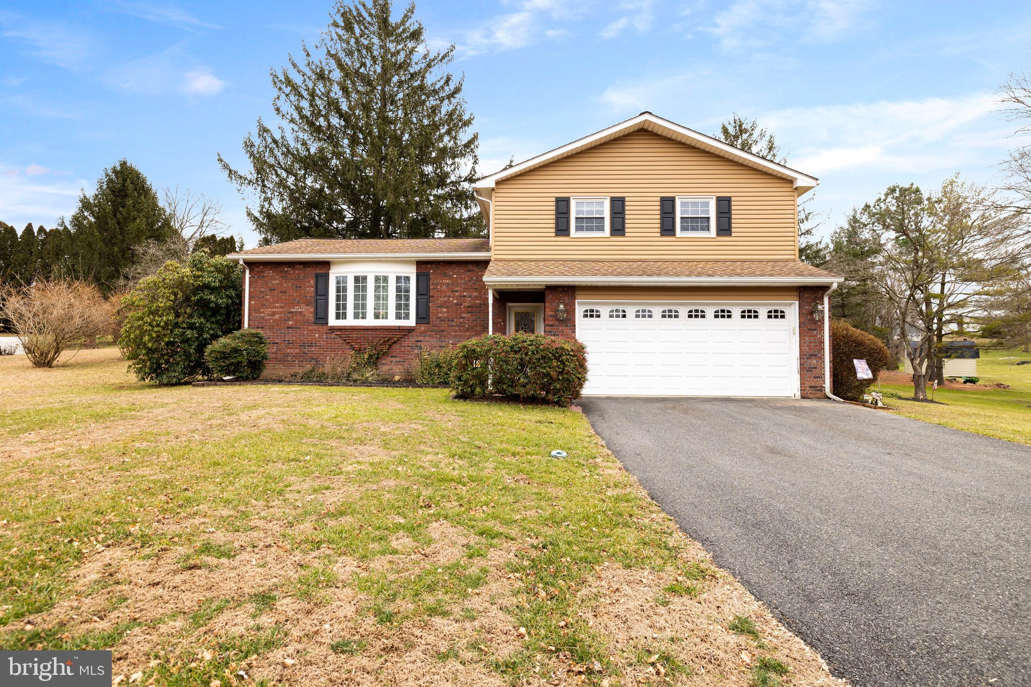 1215 Peachtree Road Fallston, MD 21047 - Photo 2 of 27