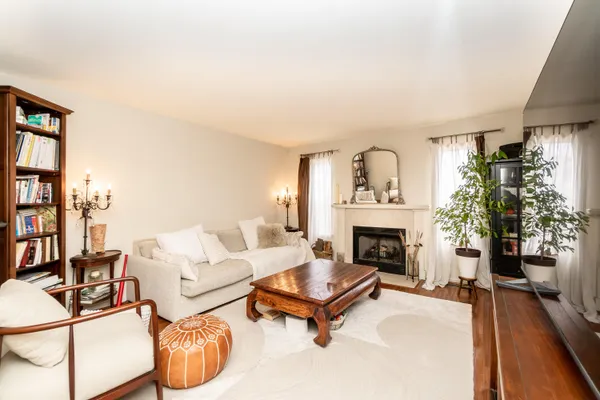 $249,900 | 1270 Stewart Drive, Ypsilanti, MI 48198