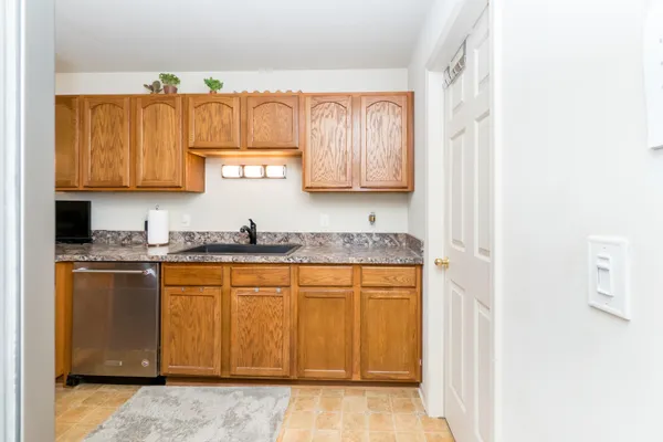 $249,900 | 1270 Stewart Drive, Ypsilanti, MI 48198