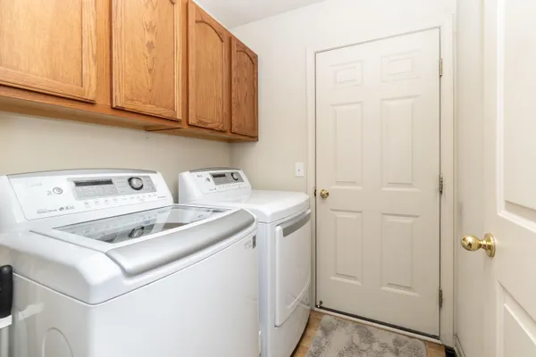 $249,900 | 1270 Stewart Drive, Ypsilanti, MI 48198