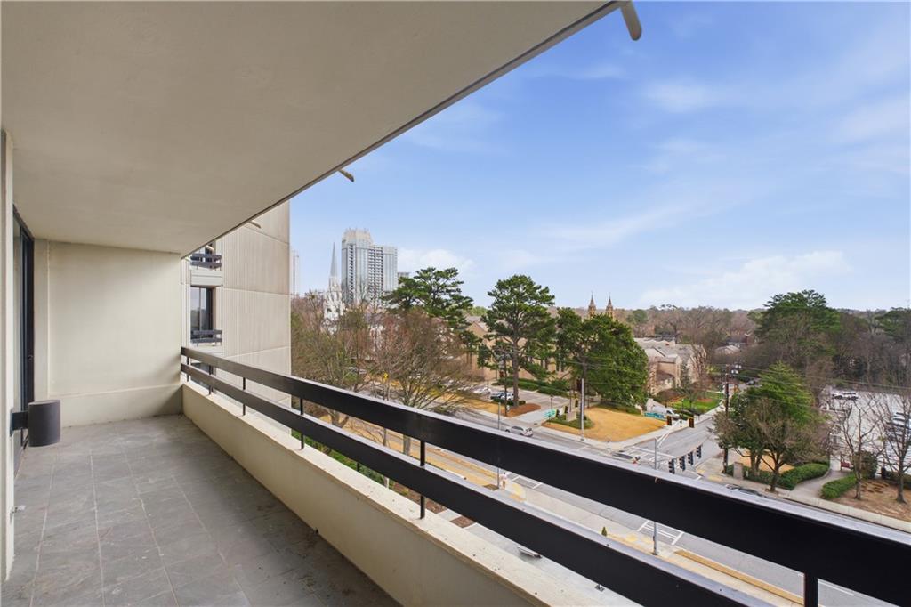 2660 Peachtree Road Northwest, Unit 9G Atlanta, GA 30305 - Photo 28 of 42 a view of balcony with furniture