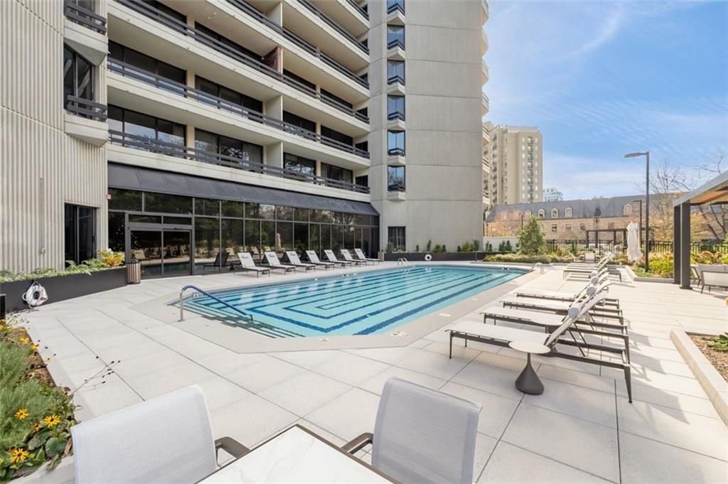 2660 Peachtree Road Northwest, Unit 9G Atlanta, GA 30305 - Photo 34 of 37