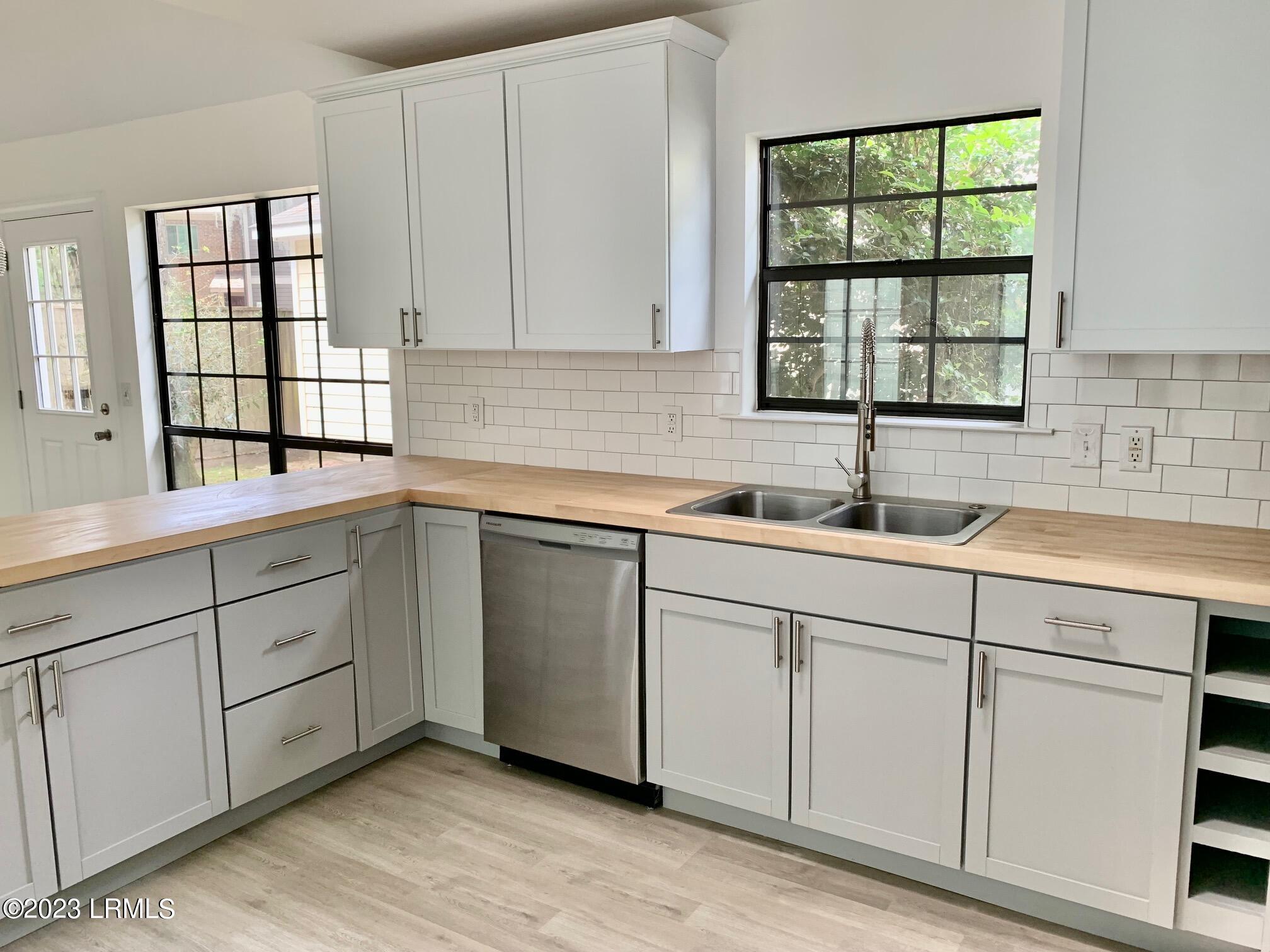 921 Oyster Cove Road Beaufort, SC 29902 - Photo 4 of 17 OC 10 - Copy