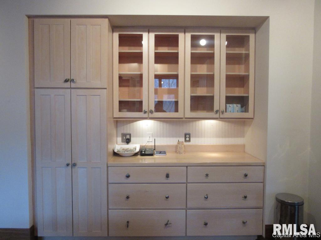 55 Forest Ridge Springfield, IL 62712 - Photo 7 of 26 Gallery Image 7