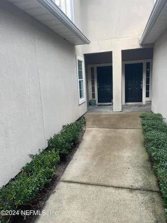 $1,500 | 4727 Playpen Drive, Jacksonville, FL 32210