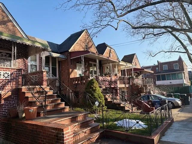 a view of a house with sitting area