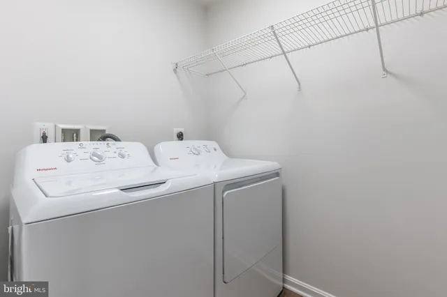 $524,900 | 4536 Forestburg Lane, Triangle, VA 22172