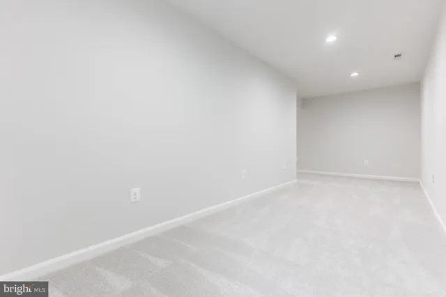 $524,900 | 4536 Forestburg Lane, Triangle, VA 22172