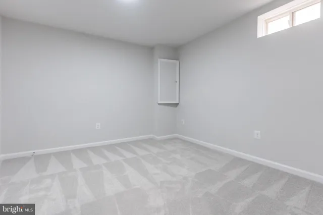 $524,900 | 4536 Forestburg Lane, Triangle, VA 22172