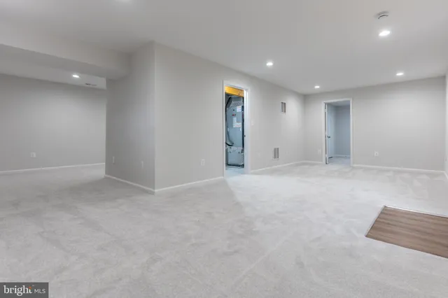 $524,900 | 4536 Forestburg Lane, Triangle, VA 22172