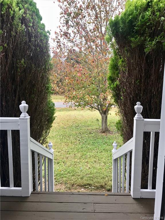 1026 Patterson Farm Road Mooresville, NC 28115 - Photo 6 of 36 Gallery Image 6