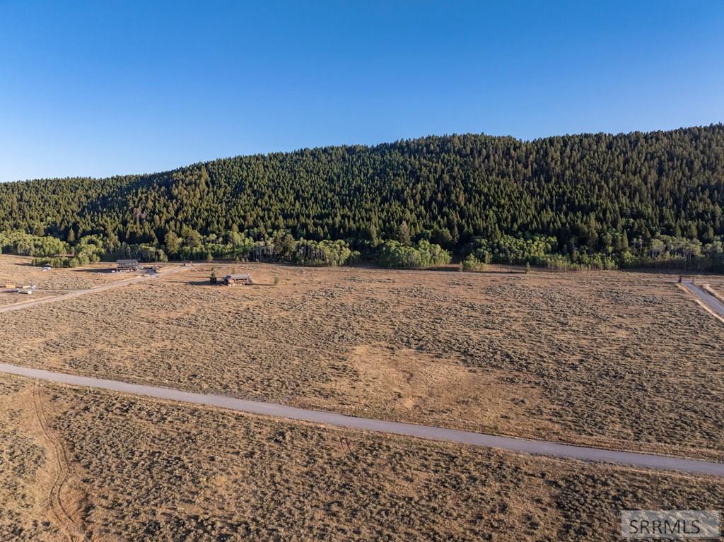 3727 Red Rock Road Island Park, ID 83429 - Photo 17 of 32