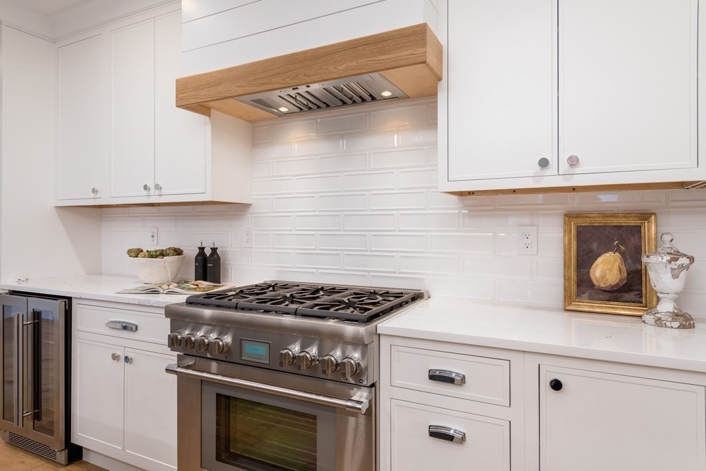 7 Waldo Road, Unit RD Arlington, MA 02474 - Photo 6 of 42 Gallery Image 6