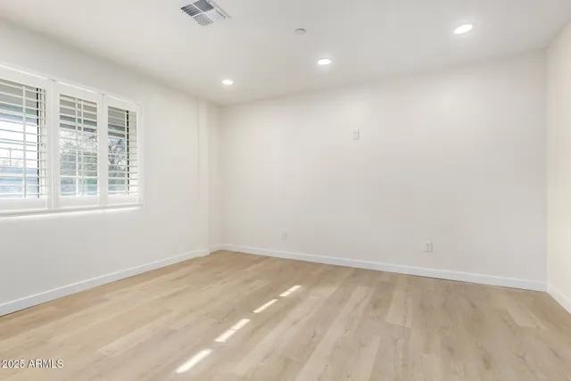 $15,200 | 1606 West Keim Drive, Phoenix, AZ 85015