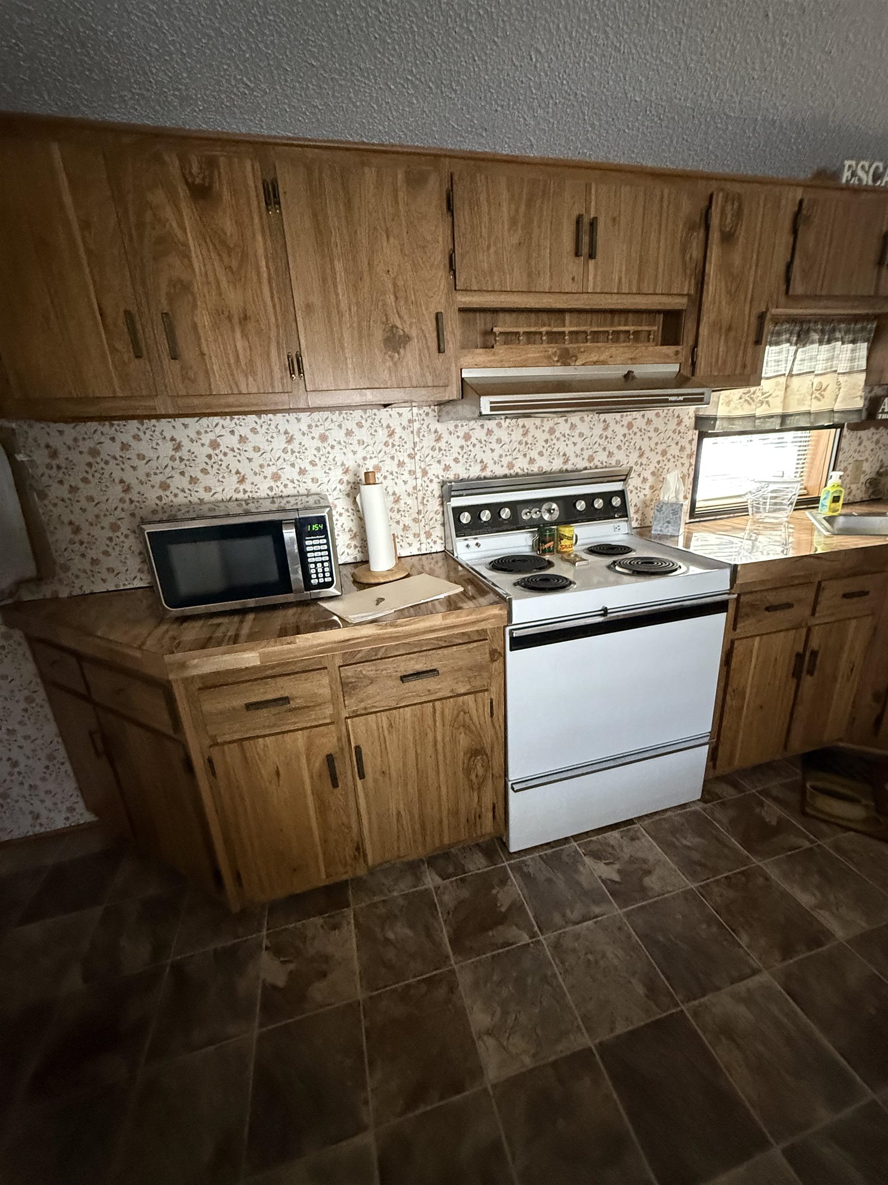 N3574 21st Montello, WI 53949 - Photo 6 of 29