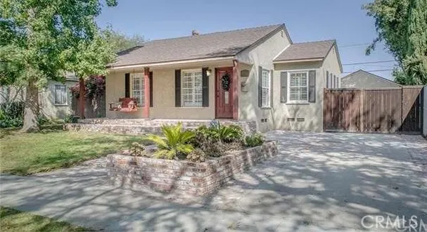 $950,000 | 2330 St Joseph Avenue, Long Beach, CA 90815