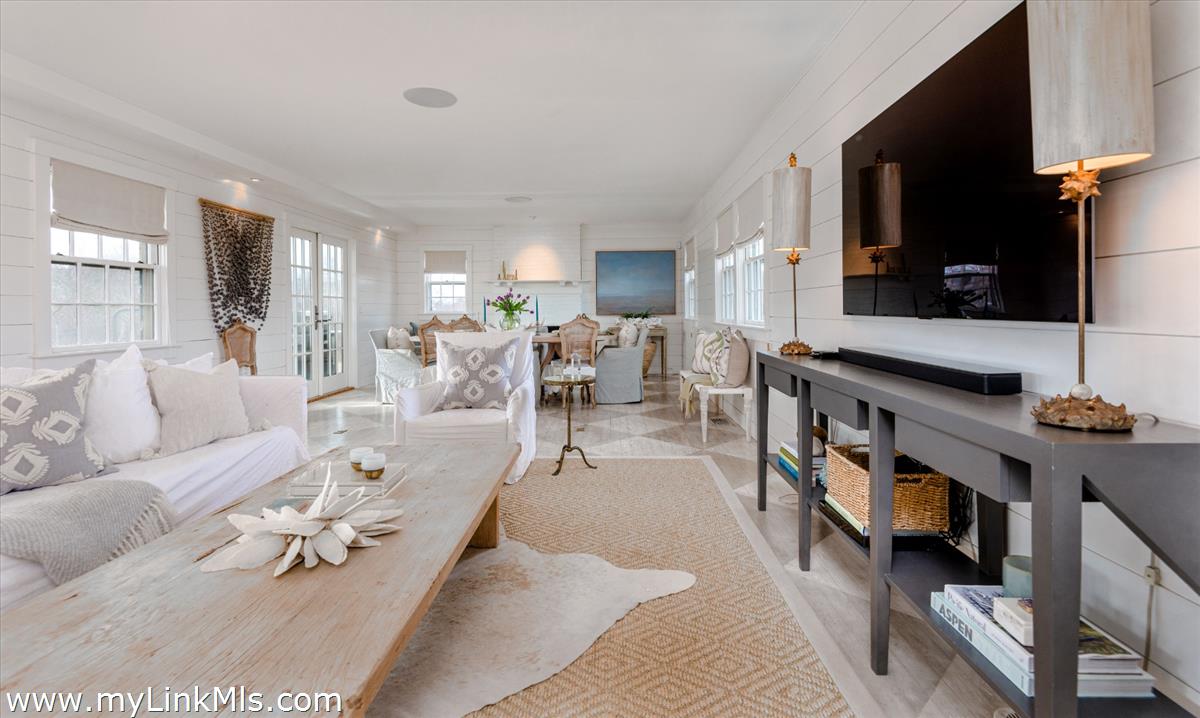 104 Baxter Road Nantucket, MA 02554 - Photo 20 of 61