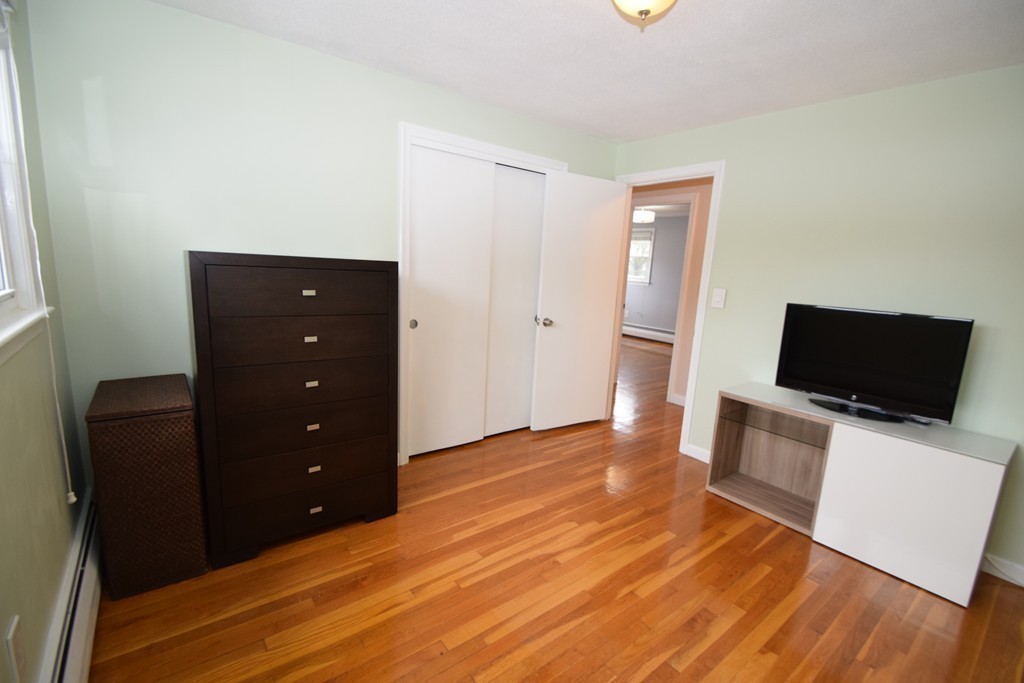 17 Michael Road Randolph, MA 02368 - Photo 13 of 21 Gallery Image 13