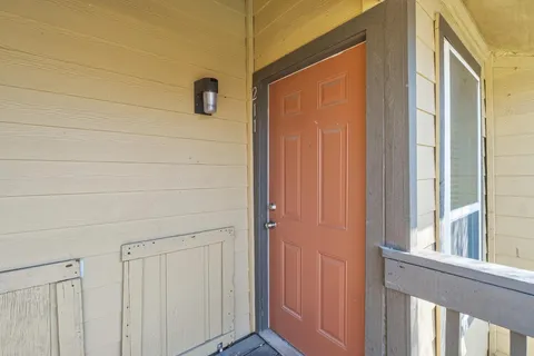 $219,500 | 1000 West 26th Street, Unit 211, Austin, TX 78705