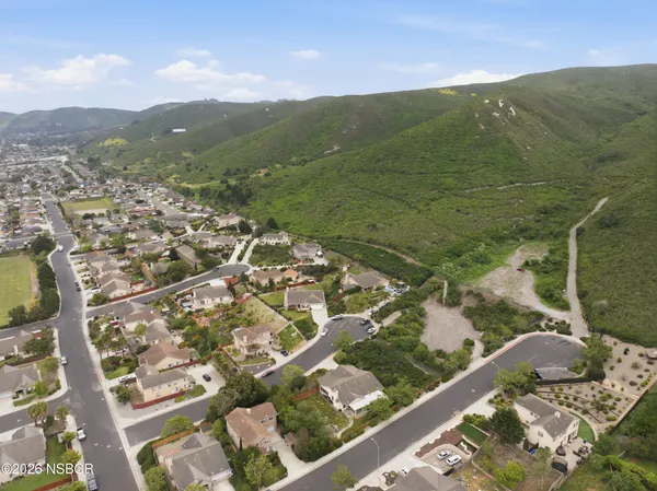 $830,000 | 521 Y Place, Lompoc, CA 93436