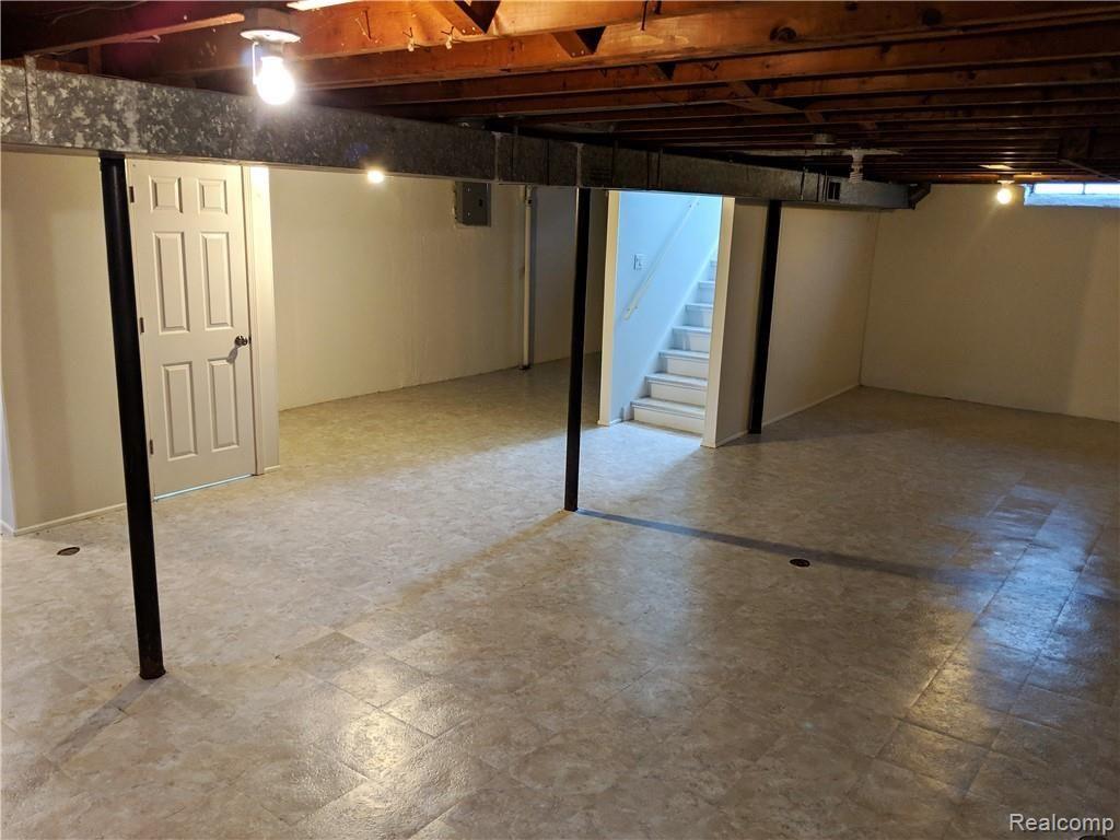 31673 Hayes Road Warren, MI 48088 - Photo 14 of 15 HAYES BASEMENT.jpg