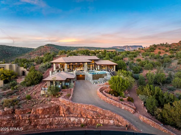 $3,995,000 | 200 Scenic Drive, Sedona, AZ 86336