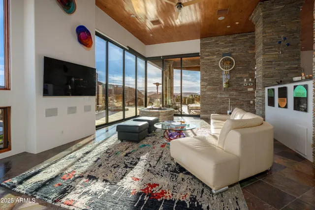 $3,995,000 | 200 Scenic Drive, Sedona, AZ 86336