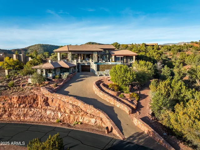 $3,995,000 | 200 Scenic Drive, Sedona, AZ 86336