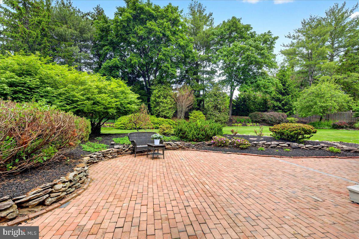 28 Baldwin Street Pennington, NJ 08534 - Photo 41 of 50