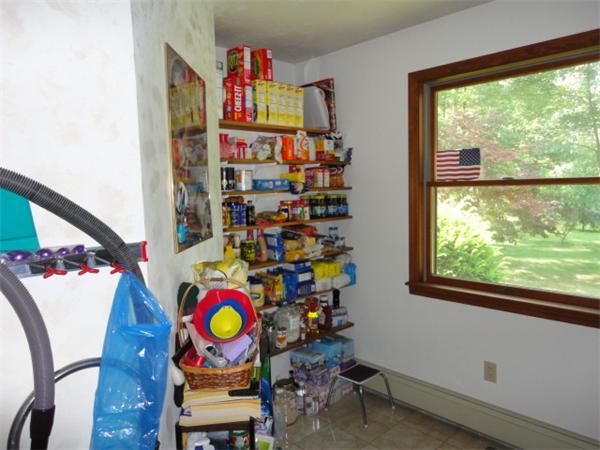 409 Groton Road Westford, MA 01886 - Photo 12 of 29 Gallery Image 12