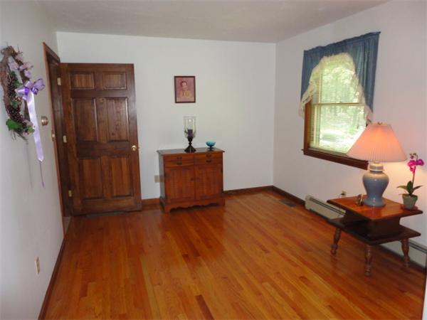 409 Groton Road Westford, MA 01886 - Photo 21 of 29 Gallery Image 21