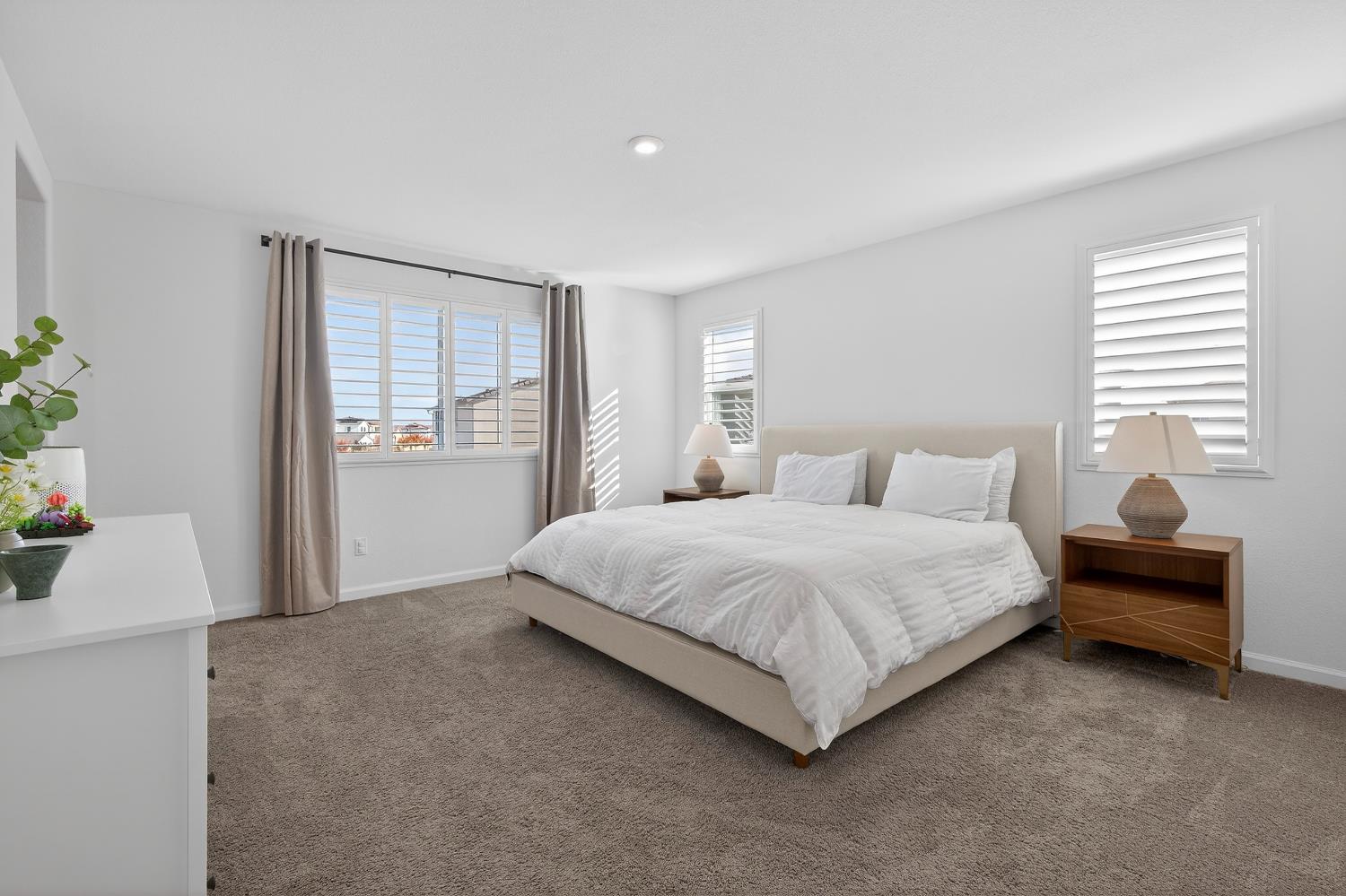 10124 Wayfaring Drive Stockton, CA 95219 - Photo 16 of 54 Primary Bedroom #1