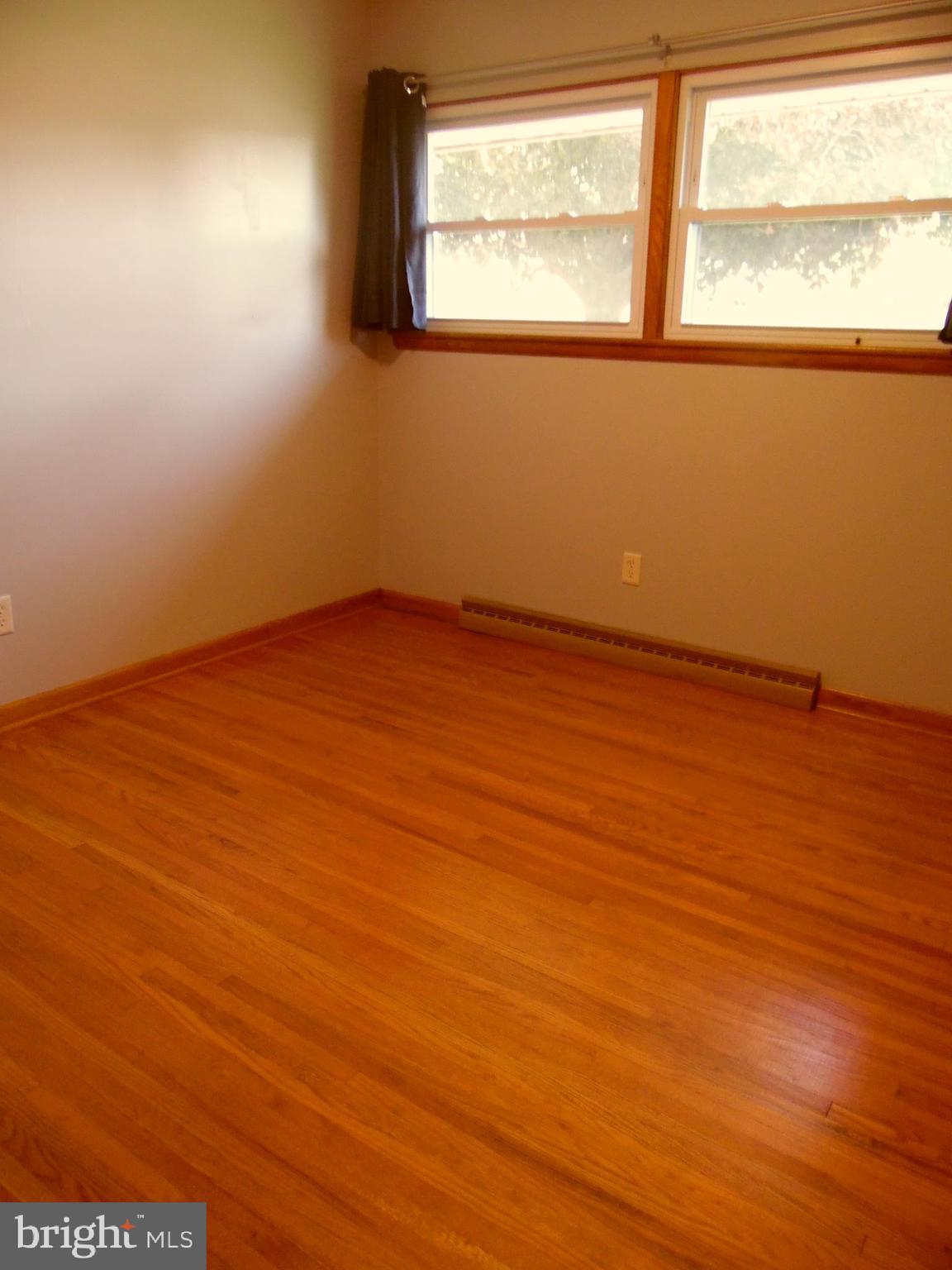 12406 Gramlich Road Southwest Cumberland, MD 21502 - Photo 26 of 48 Bedroom #3