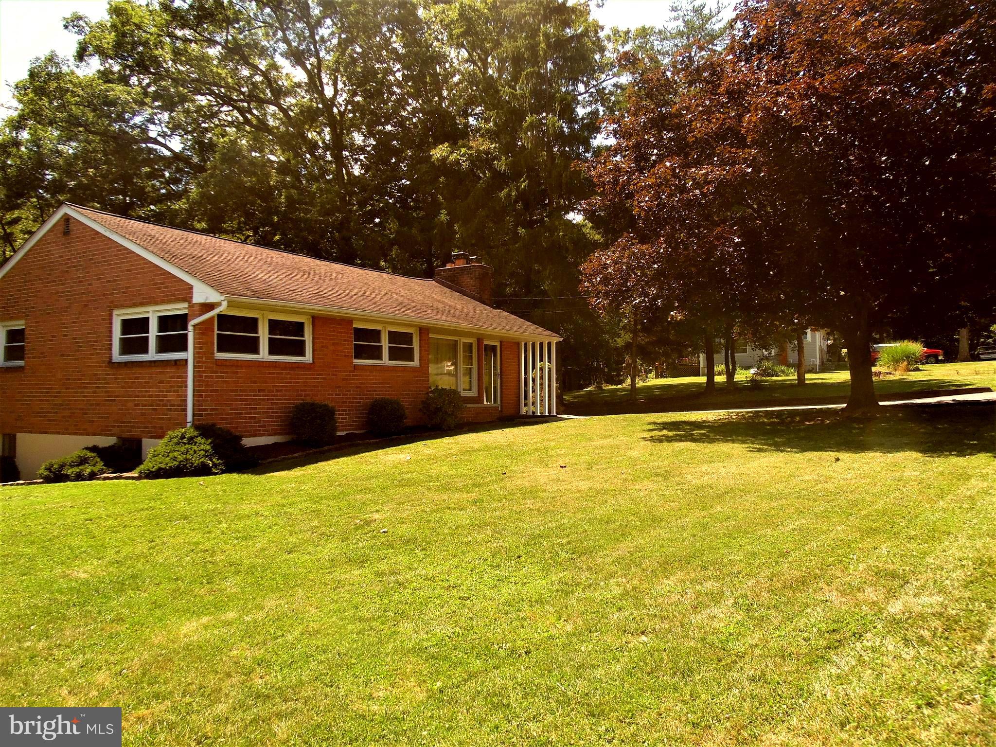 12406 Gramlich Road Southwest Cumberland, MD 21502 - Photo 4 of 48 Gallery Image 4